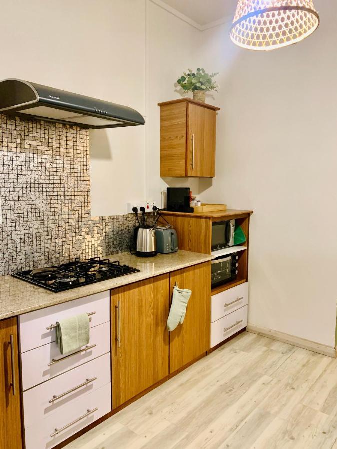 Ibiza Apartment - 150M From The Beach Flic-en-Flacq Zewnętrze zdjęcie